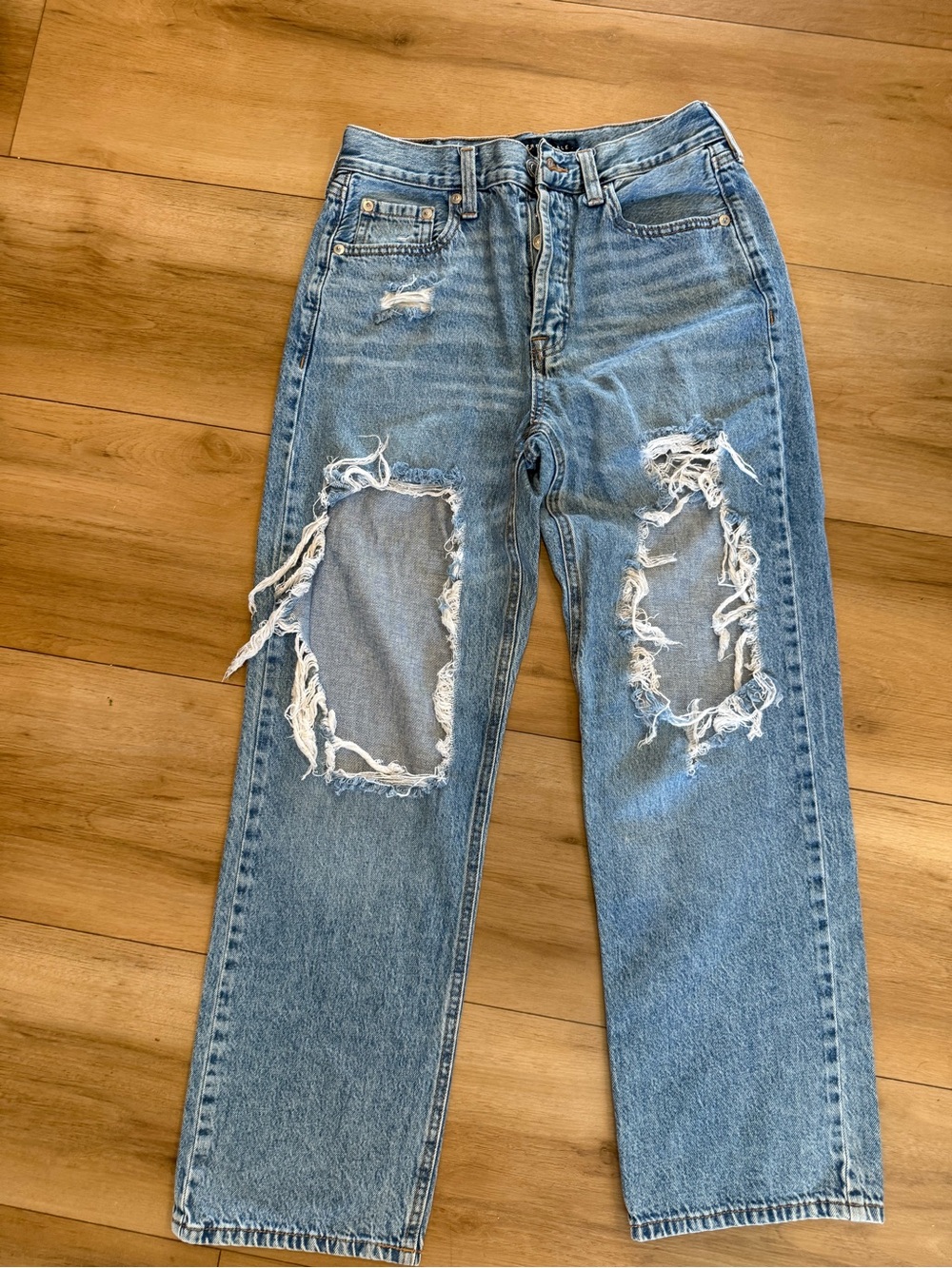 Aeropostale Light Blue Distressed Boyfriend Jeans